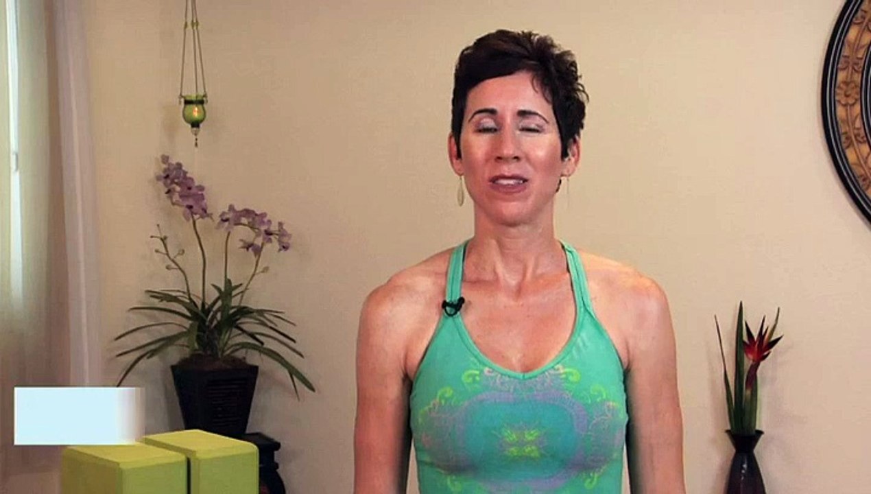 How to Teach a Beginner Yoga Class