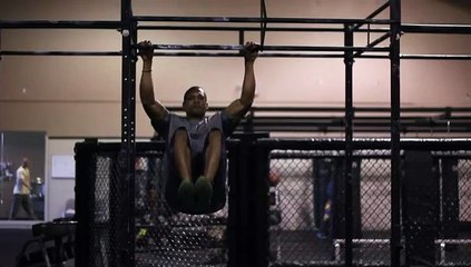 How to Do Tuck Sit Pull-Ups