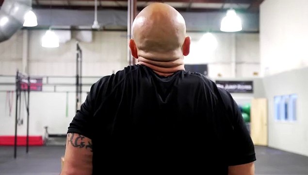 What Weightlifting Exercise Will Work the Trapezius?