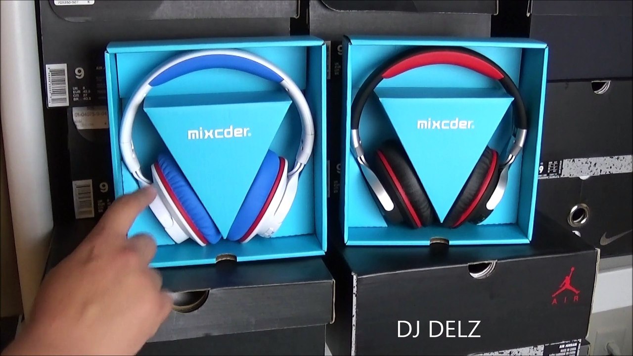 Mixcder ShareMe Wireless Bluetooth Headphones Unboxing Review + Linking To Apple Iphone