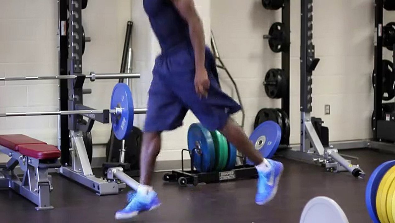 How to Do Bruce Lee's Alternate Splits Exercise - video Dailymotion
