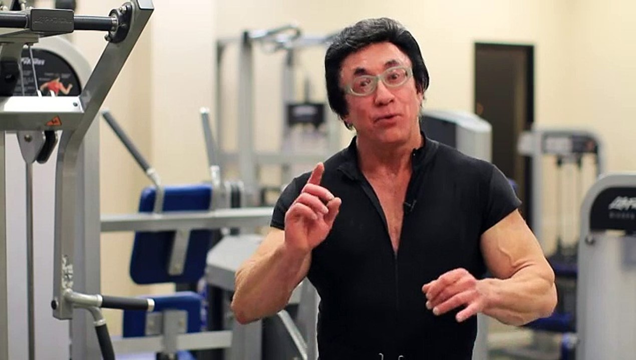 Muscles Worked Using the Assisted Pull-Up Machine