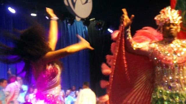 Sambas Enredo das Escolas do Especial - CD 2016 - Estação Primeira de Mangueira 2016