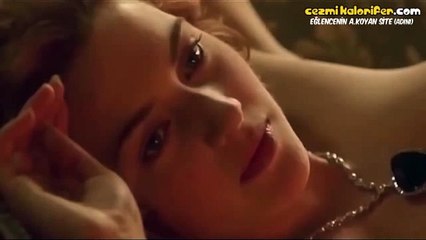 Düşük Bütçeli Titanik Müziği