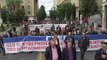 Thousands demonstrate, strike in Greece against pension reform