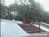 Régis fait du Skateboard ...!