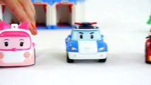 Robocar Poli Arabalar Kurtarma merkezinde Ambulans Amber şov