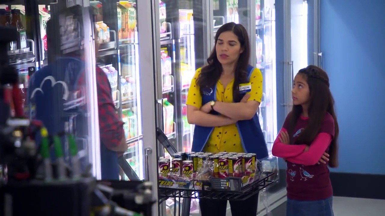 Superstore Behind-The-Scenes B-Roll Footage - America Ferrera, Ben Feldman - NBC New Serie
