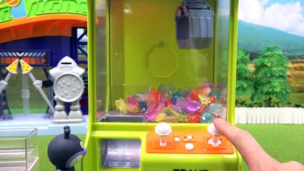 アンパンマン、ワクワク、クレーンゲームで遊ぼう♪