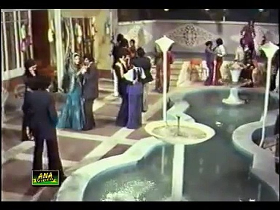 Khabi mein sochta hon - Mehdi Hassan - Aaina (I...