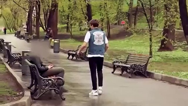 Русский наказал богатенького вырожденца Деньги НЕ решают всё -