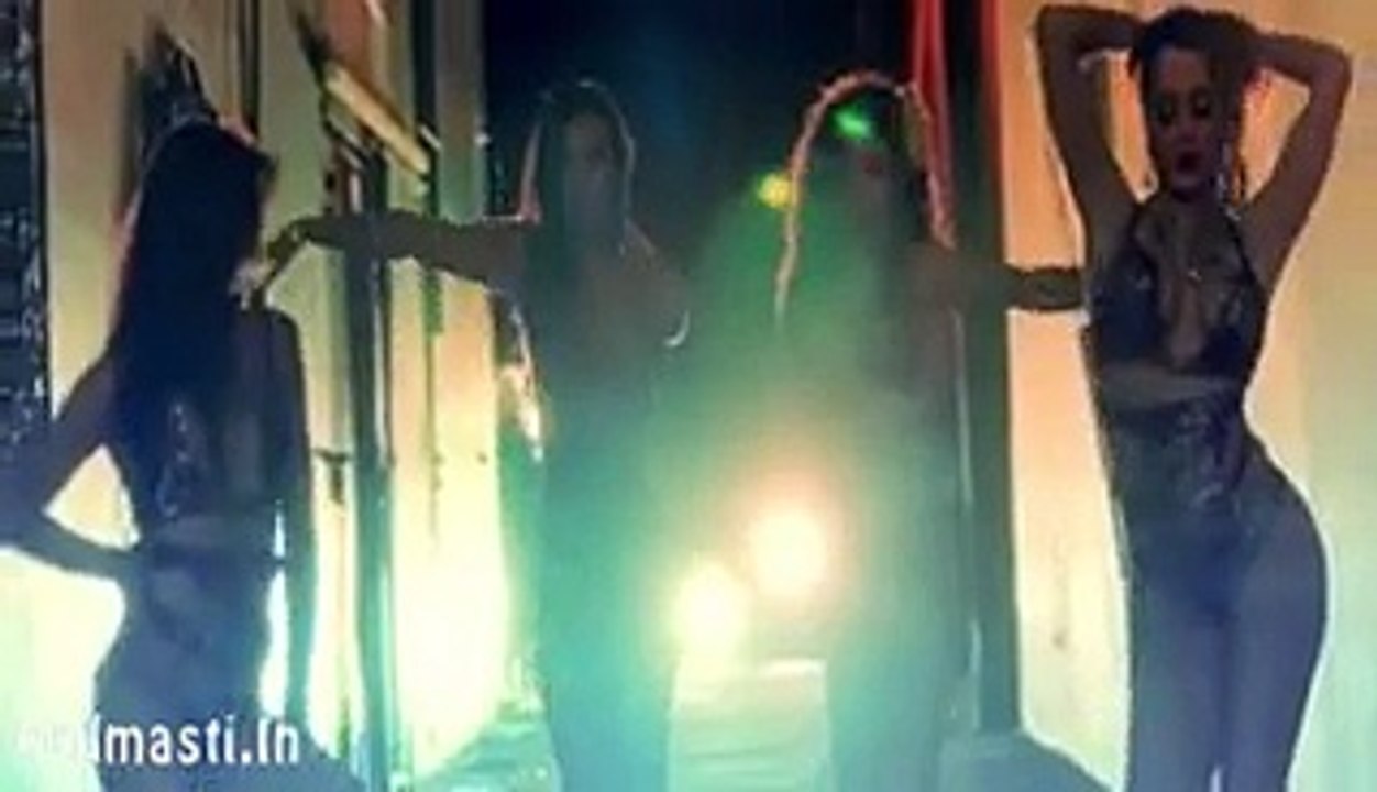 Red lips - Aggro Santos feat. Andreea Banica Song