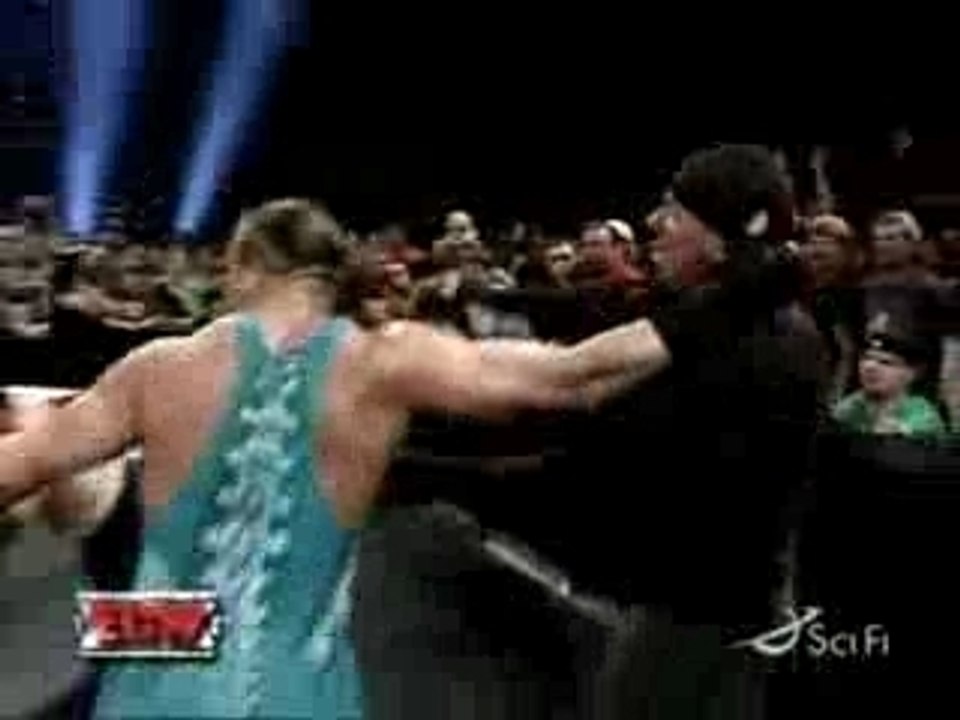 ecw rvd vs umaga&vince et shane mcmahon