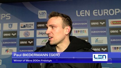 20151203 Paul BIEDERMANN Winner of Mens 200m Freestyle