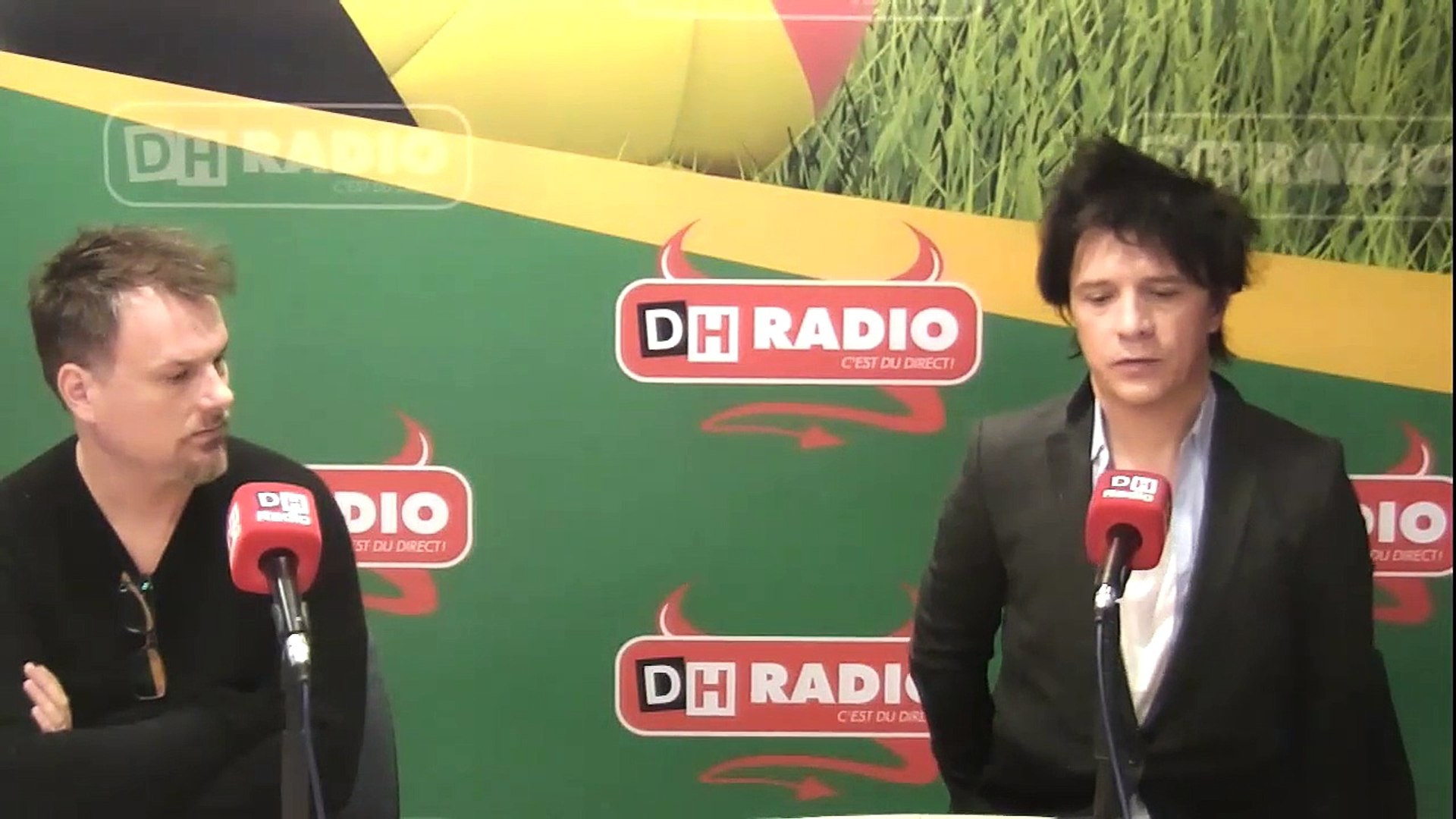 ⁣Retrouvez l'interview exclusive d'Indochine