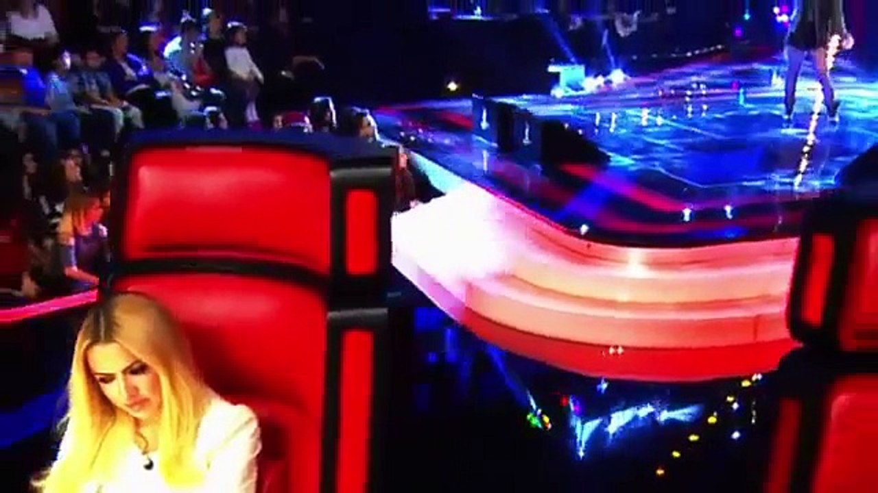 Kristina 'Wrecking Ball' O Ses Türkiye 22 Kasım 2015