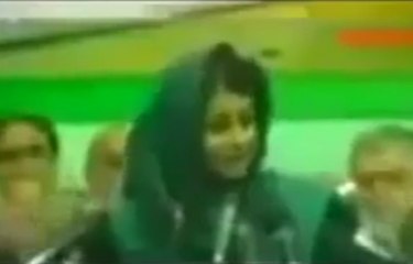 'Bookh Tehzeeb Kay Aadab Bhula Deti Hay' - Brilliant Speech