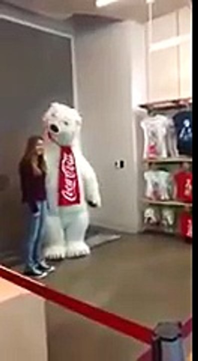 Позитивный медведь