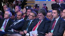 COP21 : François Hollande inaugure le Sommet des élus locaux pour le climat