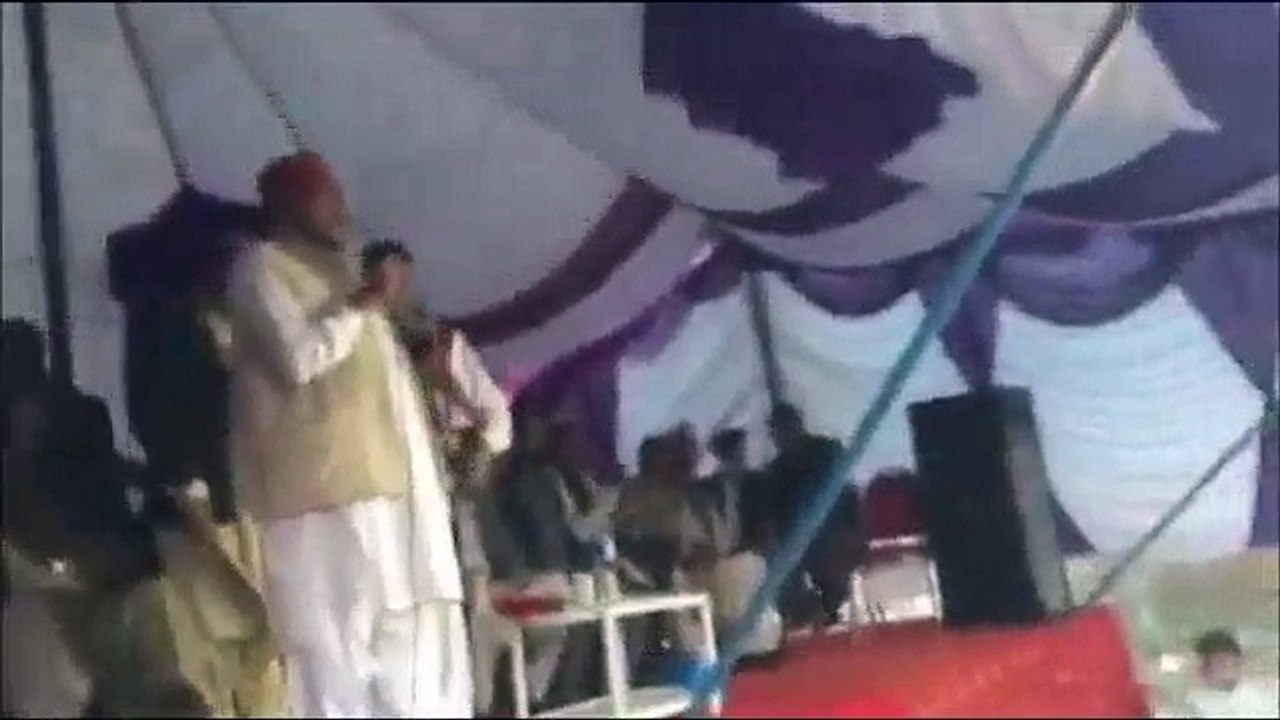 Haji Aslam ddress