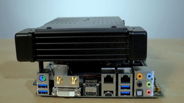 Corsair Hydro Series H5 SF small form factor CPU cooler PM Preview