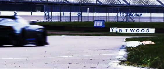 Aston Martin Vulcan : le bruit et la fureur