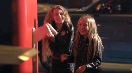 Magie de Noël : Un mystérieux interrupteur géant à New York émerveille les passants !