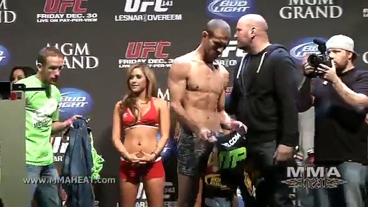 UFC 141 Lesnar _ Overeem   Diaz _ Cerrone Weigh-in   Face-off