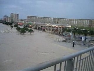 Crue du Lez à Montpellier en déc. 2003
