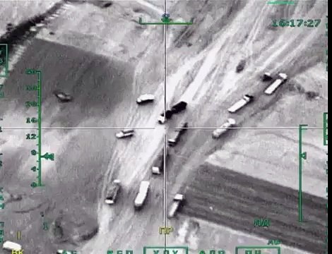 Авиаудар по колонне автомобилей,перевозящих нефтепродукты в провинции АЛЕППО