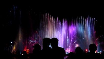 Amazing laser, water show