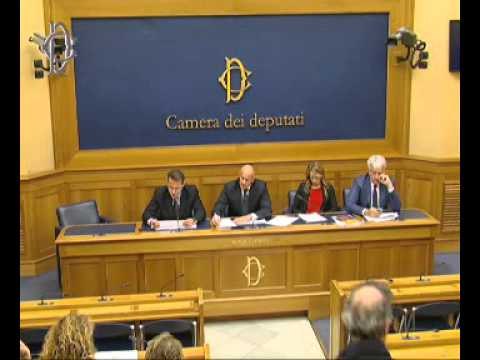 Roma - Conferenza stampa di Edmondo Cirielli (04.12.15)