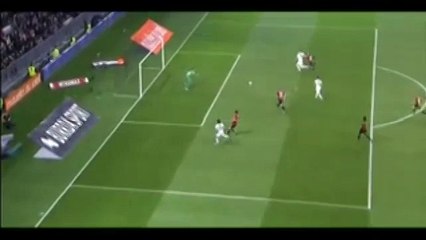Zlatan Ibrahimović Goal - Nice 0 - 2 PSG - 04-12-2015