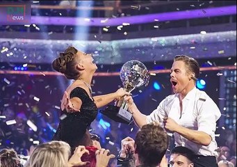 Bindi Irwin - Radio interview to KIIS Fm with Kyle & Jackie O - December 4, 2015