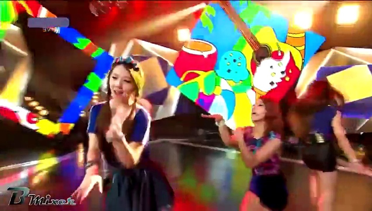 f(x)   Hot Summer   Mirrored Dance