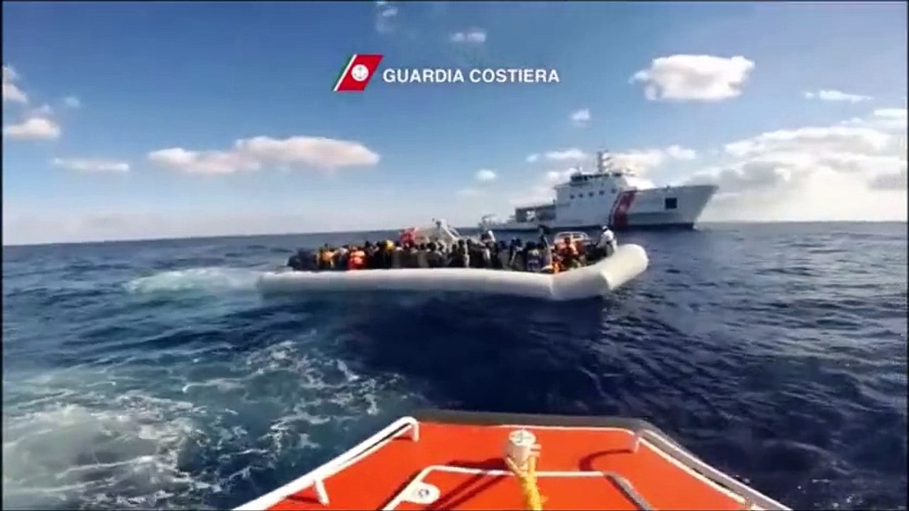 Palermo - salvati 1.984 migranti in 11 soccorsi nel Mediterraneo