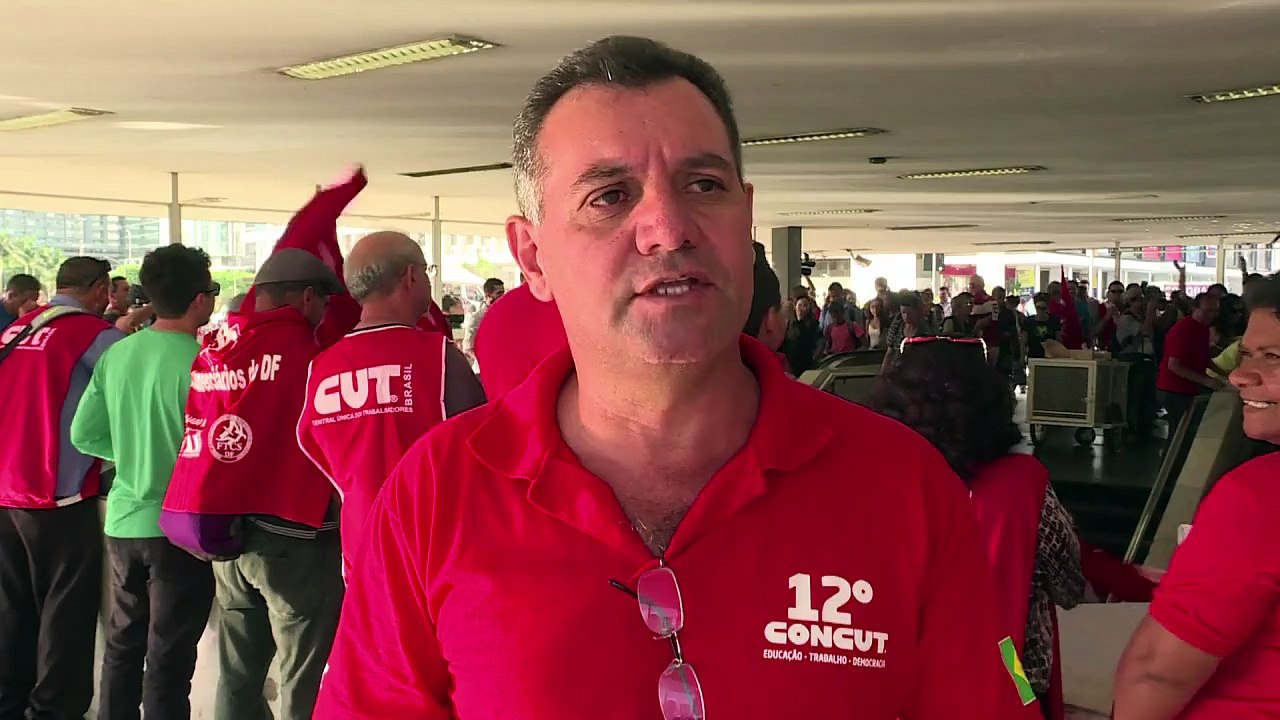 Central sindical respalda a Rousseff contra impeachment