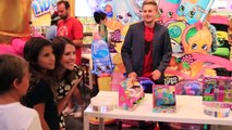 MEET DISNEYCARTOYS at Shopkins Swapkins New York City Meet & Greet Sandra & Spidey Toys R