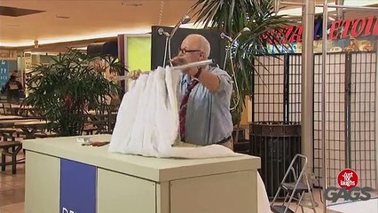 Sexy Lady Showers in Mall Prank