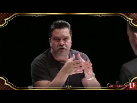 Ahmet Kural ve Murat Cemcir 'Beyaz'la Göz Göze' skecinde kahkahaya boğdu