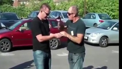 Video Sulap Gagal, Lucu Bikin Ngakak