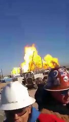 Une gigantesque explosion dans une raffinerie de gaz blesse deux personnes