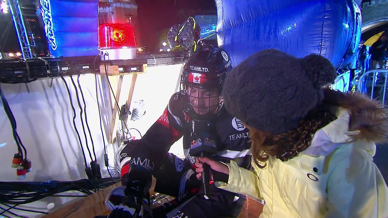 3v3 Team Ice Cross Downhill Racing | Red Bull Crashed Ice 2015