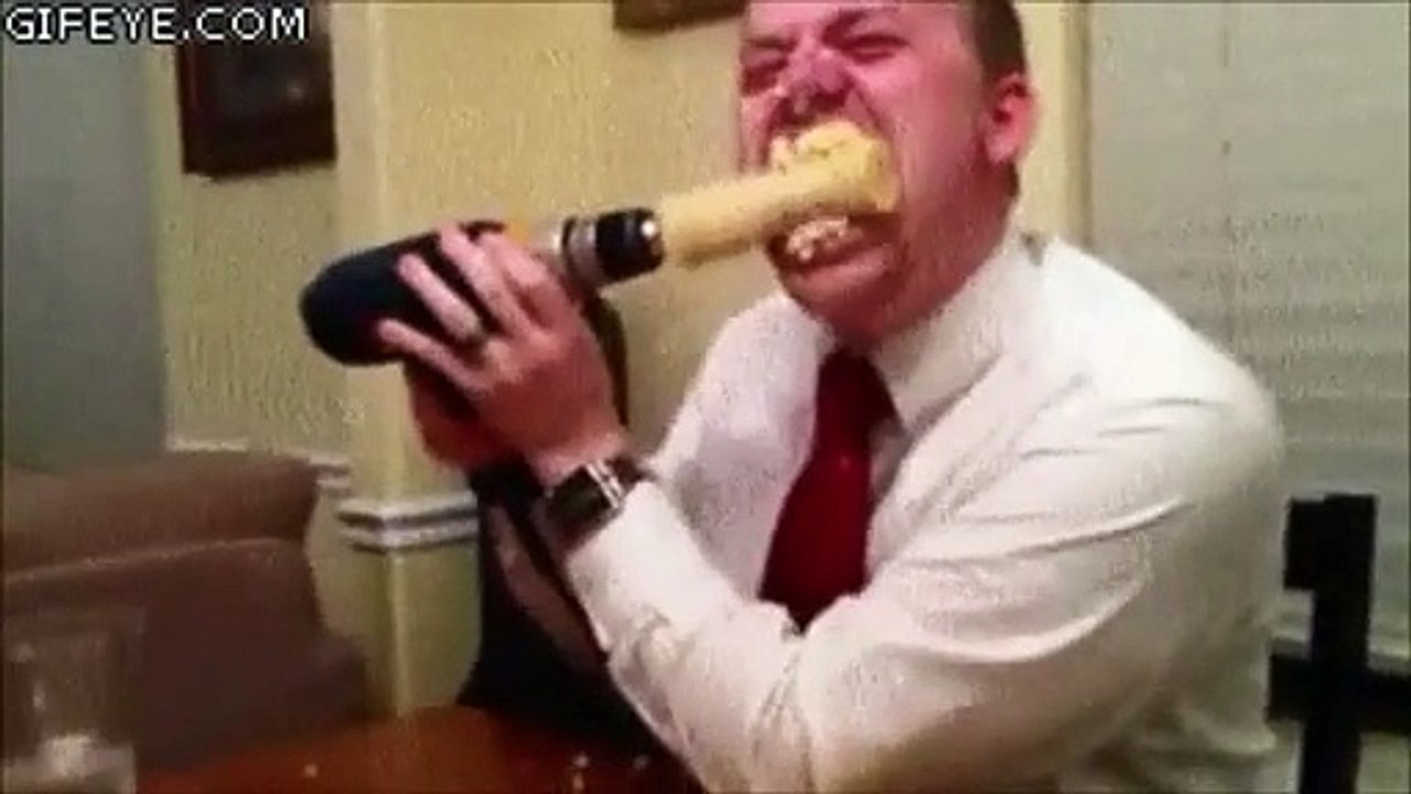 【Vine】ツイッターで話題の6秒で笑える面白い映像集です【6秒で笑える映像！おもしろすぎる動画特集】