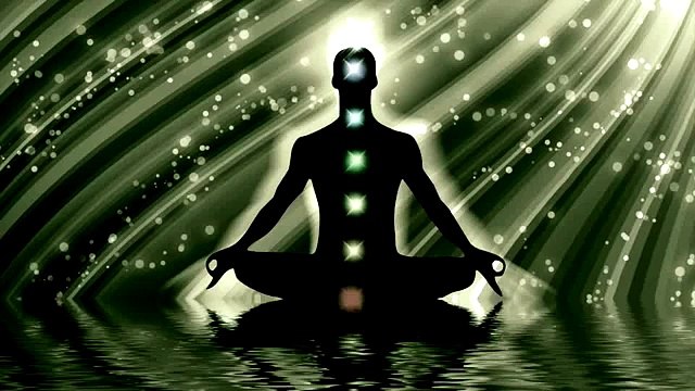 Méditation du matin (10 affirmations pour se mettre de bonne humeur)