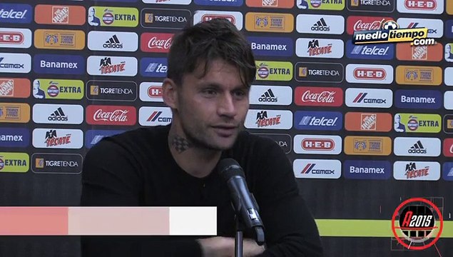 Sobis pidió a los árbitros hablar de sus fallas