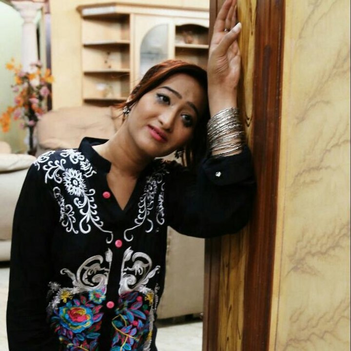 Nave nave labhde tarike sohneya biya mughal new punjabi 2016 song