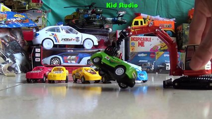 Racing car toy racing cars and excavator shovels and vehicles toys