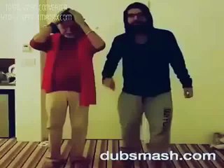 Anwar Maqsood & Yasir Hussain Dance on Shakar Wandaan Re Dubsmash