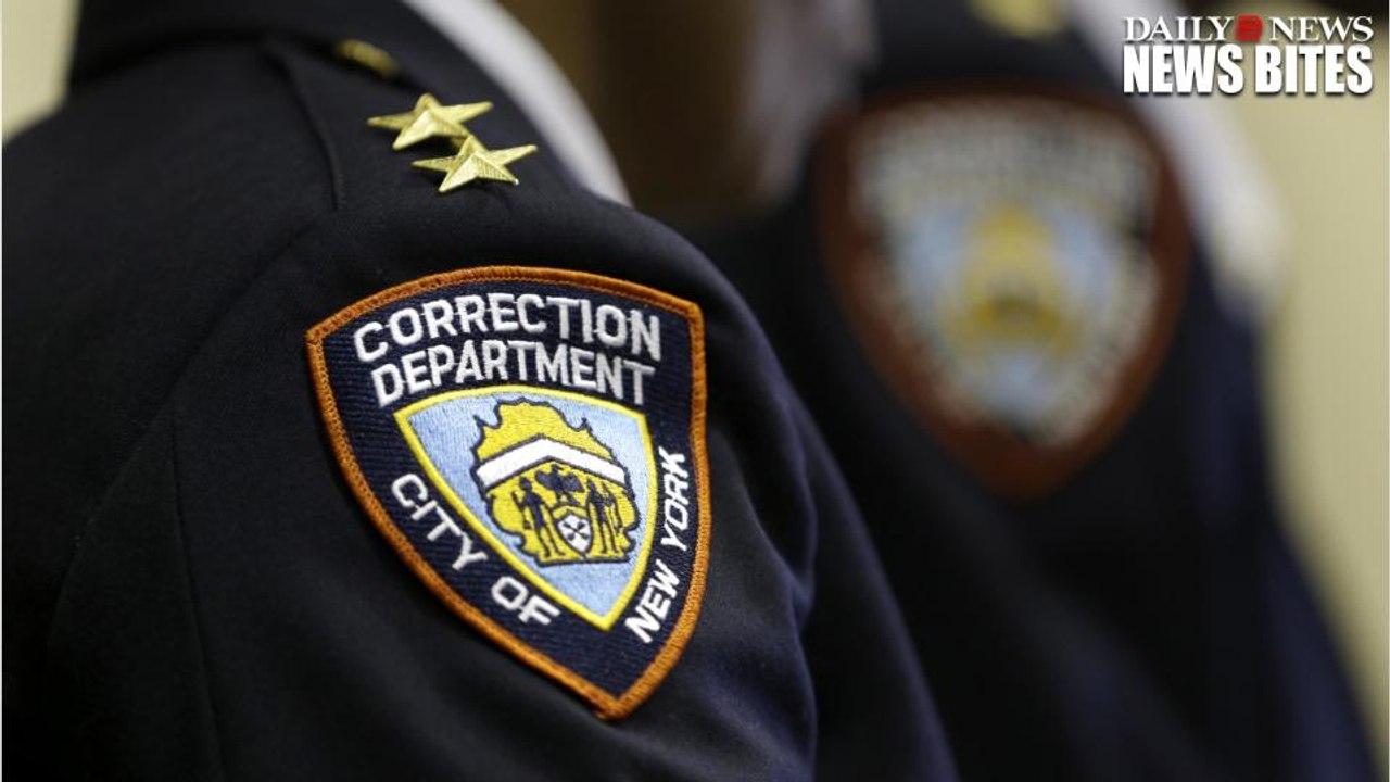 Gangbanger Beats Officer at Rikers After Mayor De Blasio Boasted About Safety